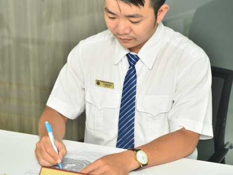 THỪA PHÁT LẠI - LÊ HOÀNG ANH